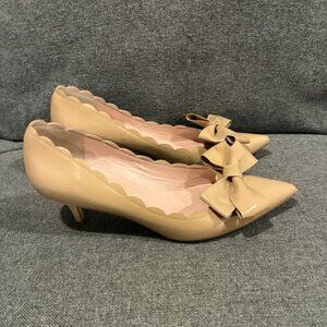 Kate Spade Nude Patent Leather Bow Heels Pumps Women’s Size 9.5
